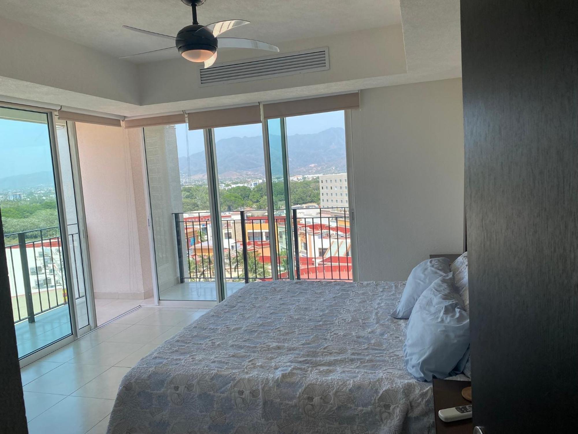 Ocean Front Grand Venetian Corner Condo Puerto Vallarta Exterior photo